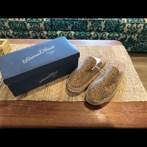 Universal Thread Leopard Mules BRAND NEW